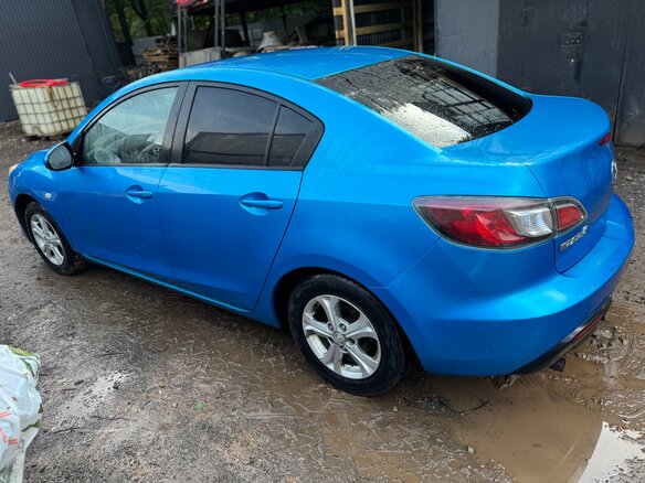 2011 Mazda 3 II (BL), голубой, 800000 рублей - вид 5