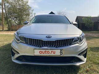 2020 Kia Optima IV Рестайлинг, серебристый, 1950000 рублей, вид 2