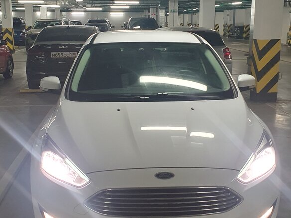 2018 Ford Focus III Рестайлинг, белый, 1200000 рублей - вид 15