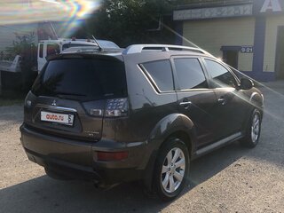 2010 Mitsubishi Outlander II Рестайлинг, коричневый, 1250000 рублей, вид 3