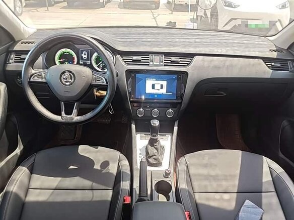 2022 Skoda Octavia III (A7) Рестайлинг, бежевый, 1626000 рублей - вид 3