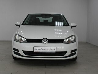 2013 Volkswagen Golf VII, белый, 799900 рублей, вид 2