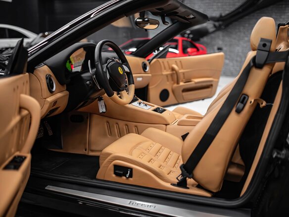 2005 Ferrari 575M Superamerica, чёрный - вид 21