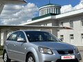 2011 Kia Rio II Рестайлинг, серебристый, 649000 рублей - вид 1