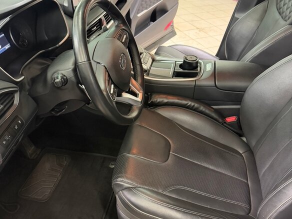 2021 Hyundai Santa Fe IV Рестайлинг, серый, 3900000 рублей - вид 9