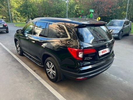2017 Honda Pilot III, чёрный, 3100000 рублей, вид 3