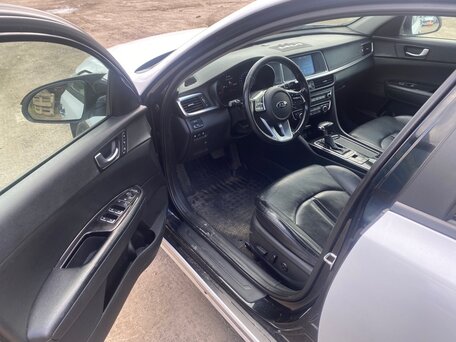 2019 Kia Optima IV Рестайлинг, белый, 892000 рублей, вид 5