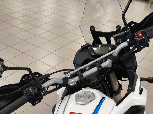2026 Loncin DS250, белый, 258000 рублей - вид 6