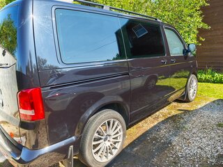 2011 Volkswagen Multivan T5 Рестайлинг, чёрный, 2250000 рублей, вид 5