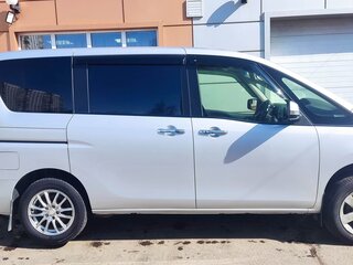 2014 Nissan Serena IV (C26), серый, 1346666 рублей, вид 3
