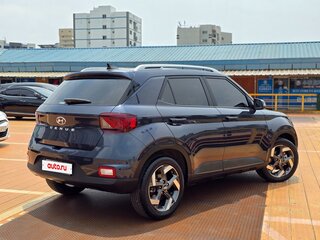 2025 Hyundai Venue I, серый, 1420000 рублей, вид 3