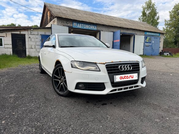 2009 Audi A4 IV (B8), белый, 600000 рублей - вид 5