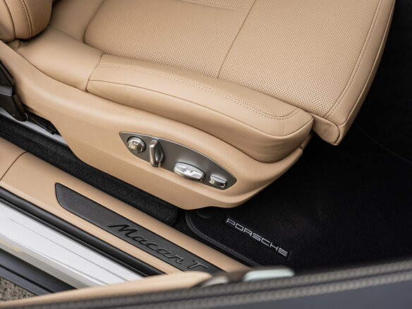 2026 Porsche Macan I Рестайлинг 2, серый, 13200000 рублей - вид 24