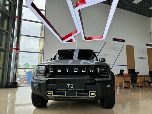 2026 Jetour T2, серый, 4499000 рублей