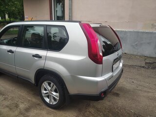 2013 Nissan X-Trail II Рестайлинг, серебристый, 1100000 рублей, вид 4