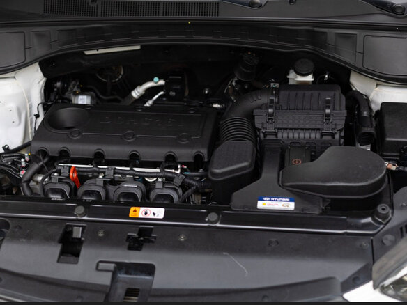 2017 Hyundai Santa Fe III Рестайлинг, белый, 3200000 рублей - вид 5
