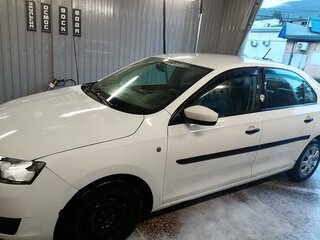 2015 Skoda Rapid I, белый, 750000 рублей, вид 4
