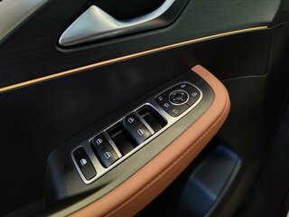2023 Omoda C5 I, чёрный, 1685000 рублей, вид 5