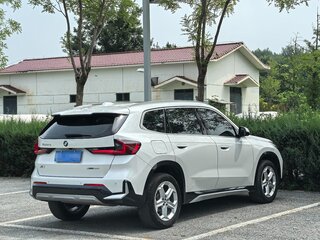 2023 BMW X1 Long 20Li sDrive III (U11/U12), белый, 2400000 рублей, вид 4