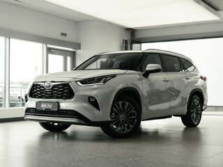 2025 Toyota Highlander IV (XU70), белый, 6990000 рублей, вид 1