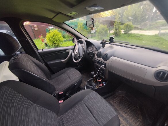 2010 Renault Logan I Рестайлинг, чёрный, 275000 рублей - вид 11