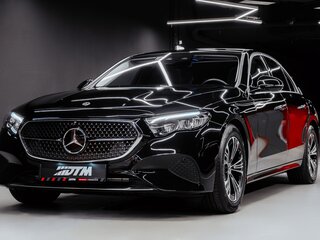 2024 Mercedes-Benz E-Класс 200 VI (W214, S214), чёрный, 5990000 рублей, вид 4
