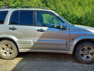2004 Suzuki Grand Vitara I Рестайлинг, серебристый, 370000 рублей, вид 3