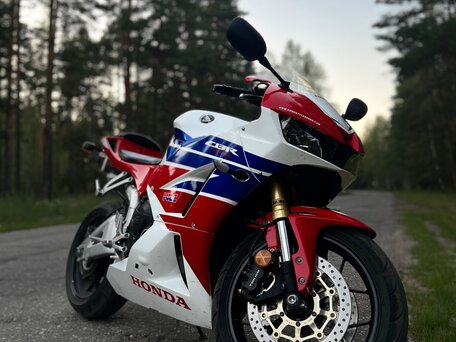 2013 Honda CBR 600RR, белый, 640000 рублей, вид 1