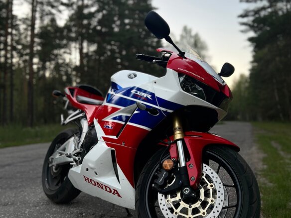 2013 Honda CBR 600RR, белый, 640000 рублей