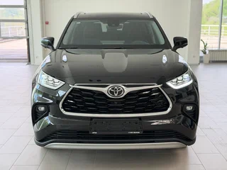 2026 Toyota Highlander IV (XU70), чёрный, 6895000 рублей, вид 2