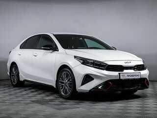 2022 Kia Cerato IV Рестайлинг, белый, 2070000 рублей, вид 3