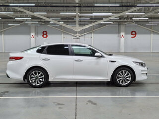 2017 Kia Optima IV, белый, 1520000 рублей, вид 4