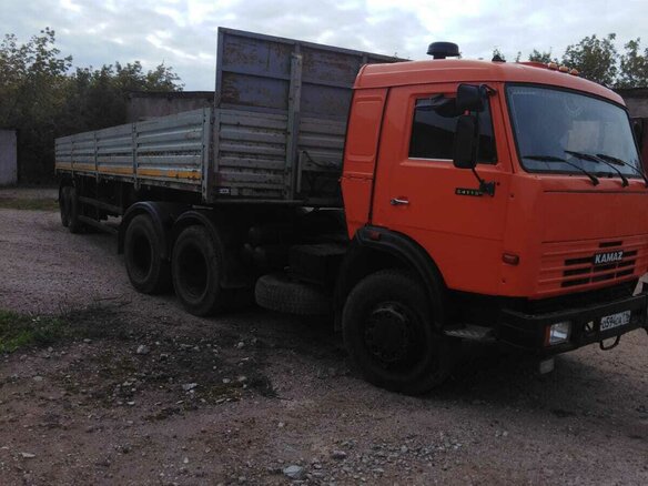 2007 КамАЗ 54115, красный, 3100000 рублей - вид 7