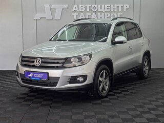 2014 Volkswagen Tiguan I Рестайлинг, серебристый, 1435000 рублей, вид 1