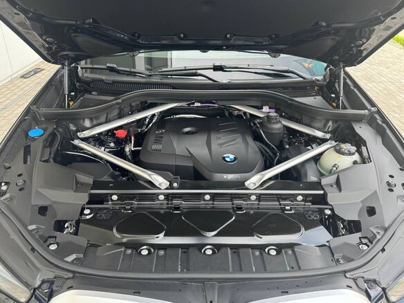 2025 BMW X5 Long 30Li IV (G05/G18) Рестайлинг, чёрный, 9300000 рублей - вид 14