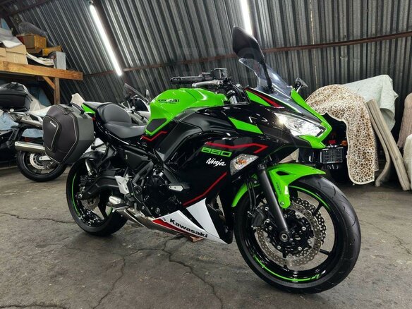 2021 Kawasaki Ninja 650, зелёный, 880000 рублей