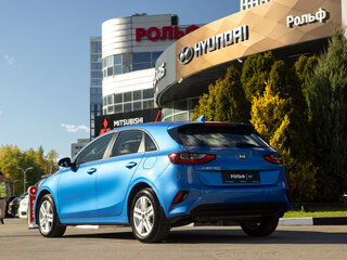 2019 Kia Ceed III, синий, 1828000 рублей, вид 5