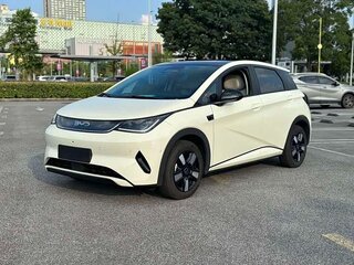 2025 BYD Dolphin 45.12 kWh I Рестайлинг, бежевый, 1510666 рублей, вид 1
