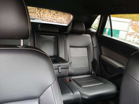 2022 Volkswagen Atlas Cross Sport I, чёрный, 3700000 рублей - вид 13