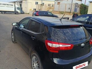 2014 Kia Rio 4-speed III, чёрный, 890000 рублей, вид 3