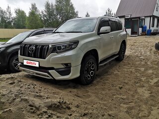 2019 Toyota Land Cruiser Prado 150 Series Рестайлинг 2, белый, 7300000 рублей, вид 2