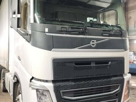 2020 Volvo FH, белый, 8915004 рублей, вид 3