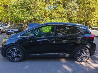 2021 Chevrolet Bolt I, чёрный, 2750000 рублей, вид 3