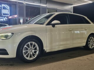 2014 Audi A3 III (8V), белый, 870000 рублей, вид 2