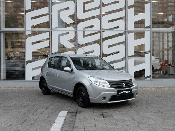 2012 Renault Sandero I, серый