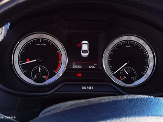2018 Skoda Octavia III (A7) Рестайлинг, белый, 1500000 рублей, вид 4