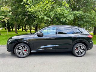 2026 Audi Q5 L III (GU), чёрный, 6190000 рублей, вид 2