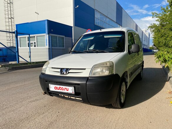2008 Peugeot Partner I Рестайлинг, белый, 305000 рублей - вид 2