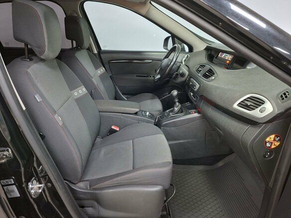 2013 Renault Scenic Grand III Рестайлинг, чёрный, 659000 рублей - вид 9