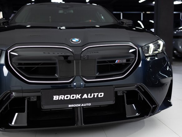 2025 BMW M5 VII (G90), синий, 21590000 рублей - вид 29
